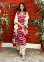 Load image into Gallery viewer, Maroon Cotton Block Print Suit & Dupatta