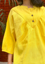 Load image into Gallery viewer, Yellow Cotton Linen Top woth Wooden Buttons
