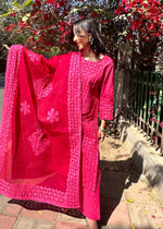 Load image into Gallery viewer, Pink Cotton Applique Suit & Dupatta