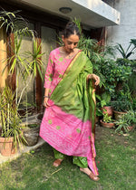 Load image into Gallery viewer, Pink Green Cotton Bandhani Suit & Dupatta