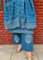 Load image into Gallery viewer, Blue Cotton Block Print Suit & Mulmul Dupatta