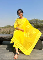 Load image into Gallery viewer, Yellow Cotton Applique Suit &amp; Dupatta
