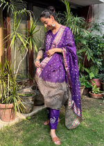 Load image into Gallery viewer, Purple Grey Cotton Bandhani Suit &amp; Dupatta
