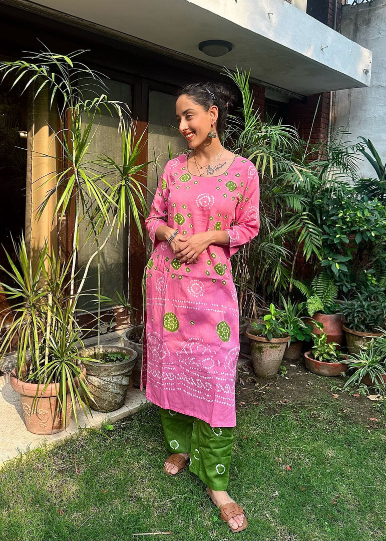 Pink Green Bandhani Suit & Dupatta