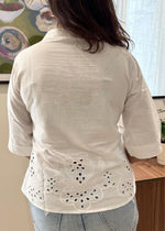 Load image into Gallery viewer, White Cotton Schiffli Cropped Shirt
