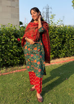 Load image into Gallery viewer, Green Floral Cotton Kurta with Red Pants &amp; Dupatta
