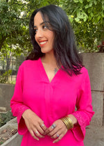 Load image into Gallery viewer, Hot - Pink Rayon Tunic with White Pants
